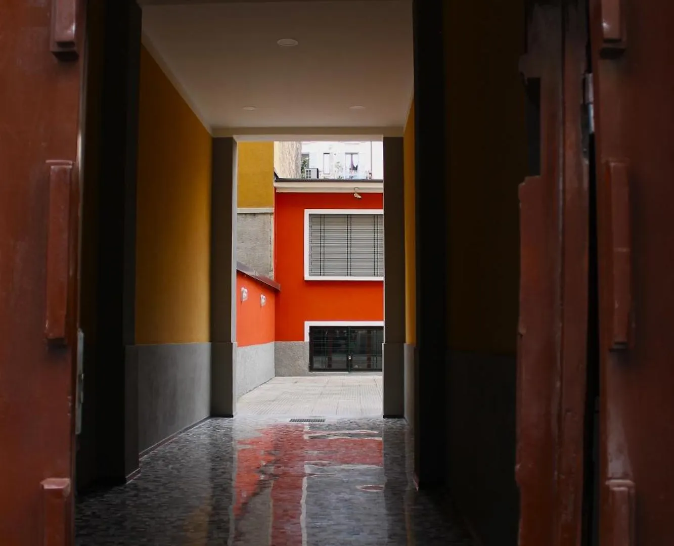 Apartment Miki - Mauro Macchi 91 Milánó