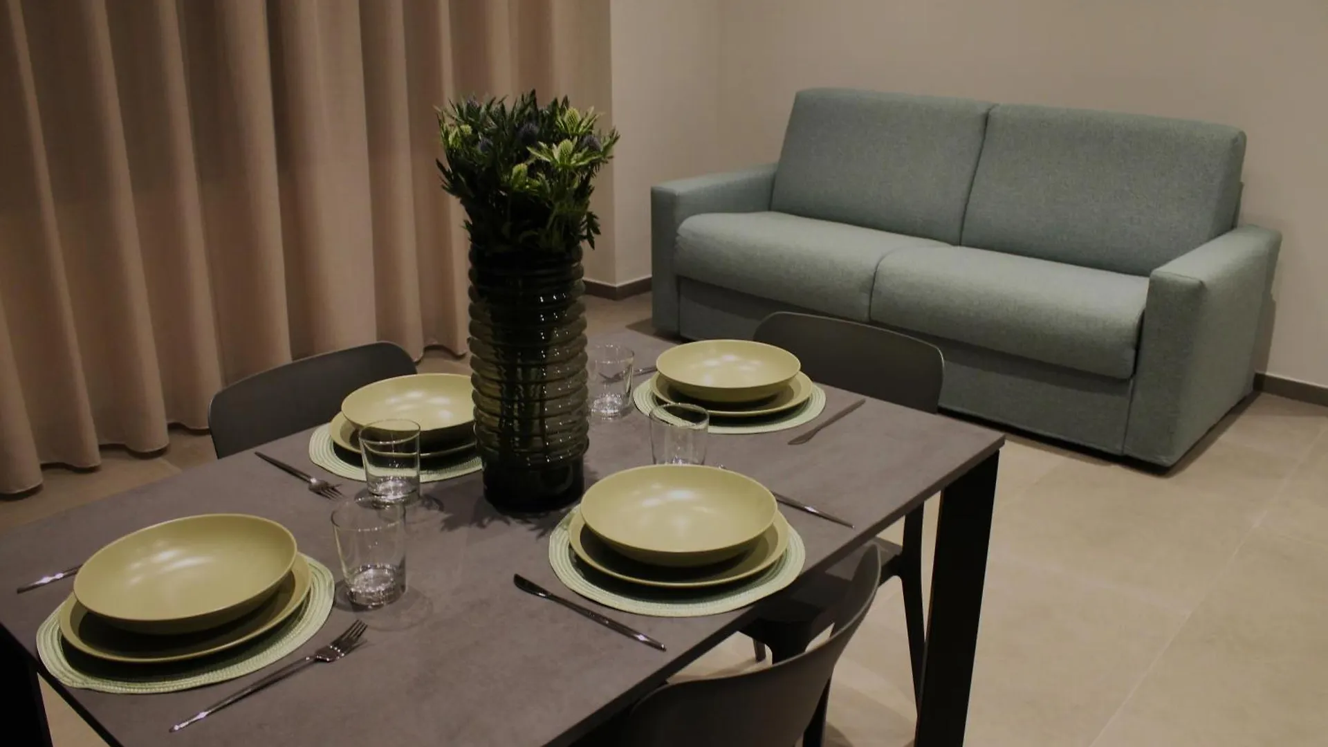 Apartment Miki - Mauro Macchi 91 Milánó