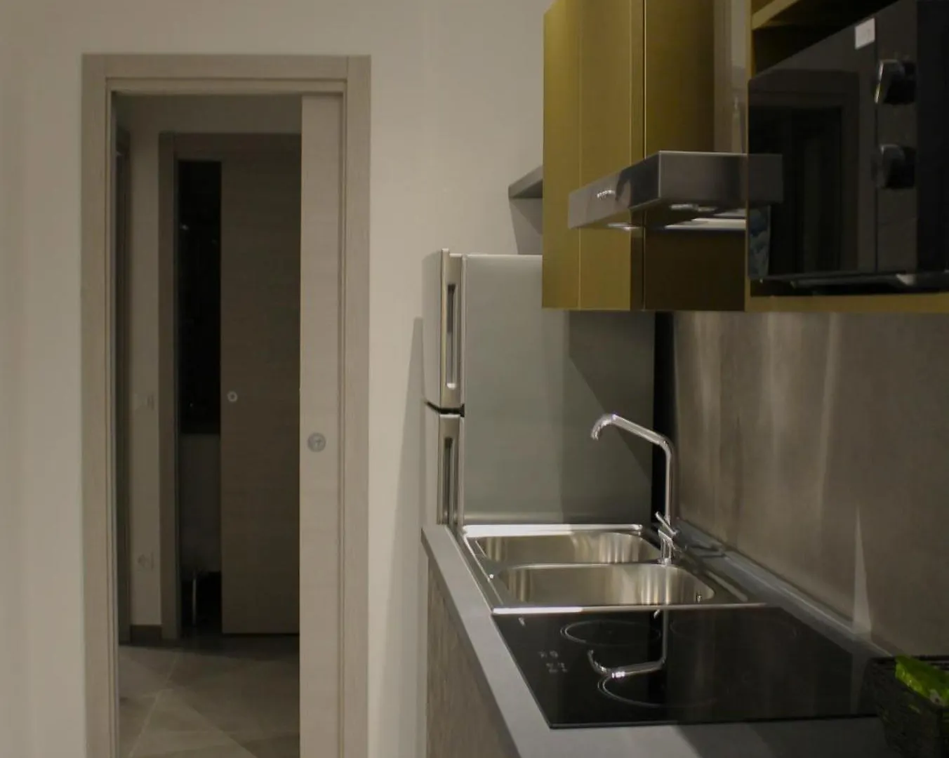 Apartment Miki - Mauro Macchi 91 Milánó